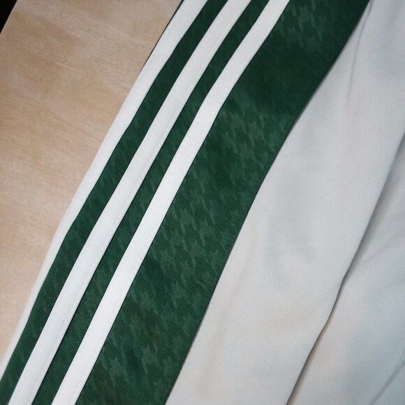 Adidas Authentic Milwaukee Bucks 3 Stripe Sweatpants Trainers Team Issue - Picture 8 of 9